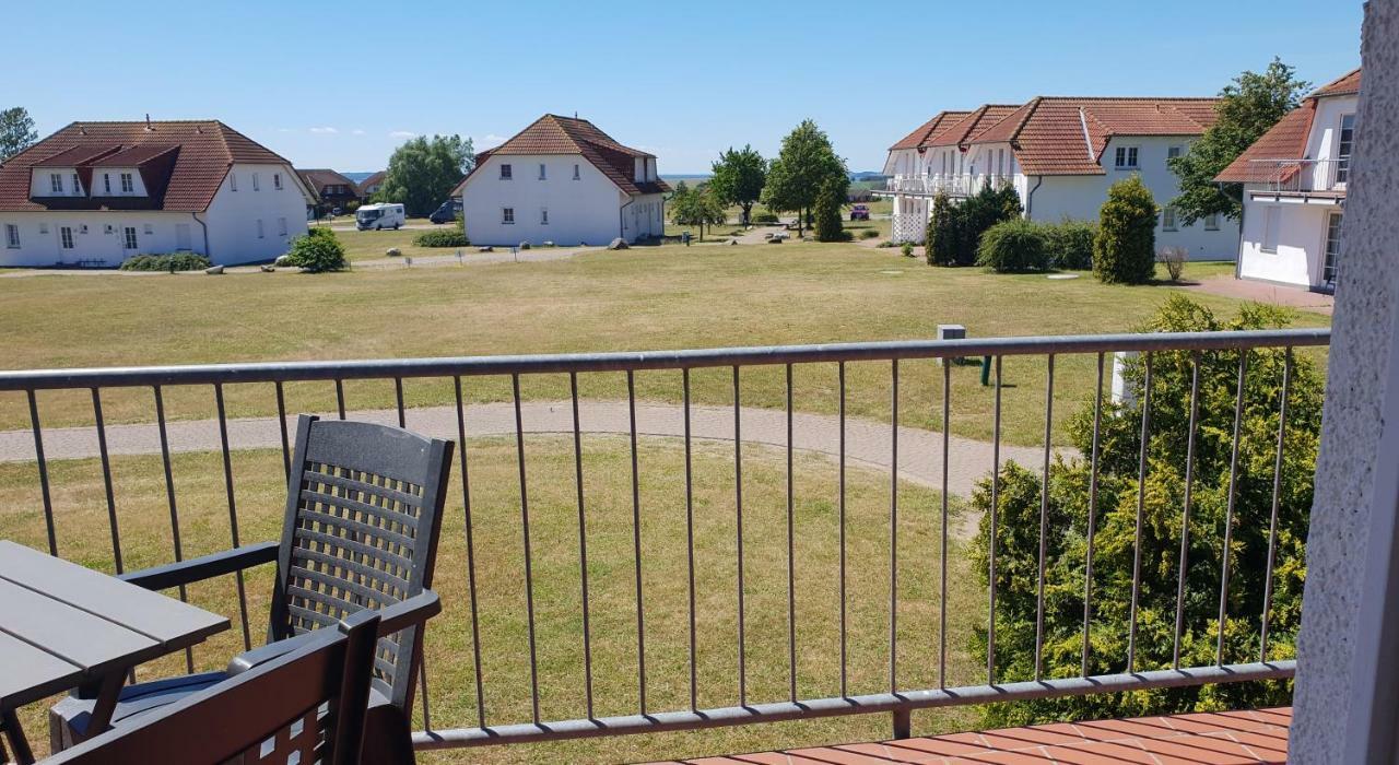 Ferienapartment Wiese & Meer Auf Ruegen Neddesitz エクステリア 写真